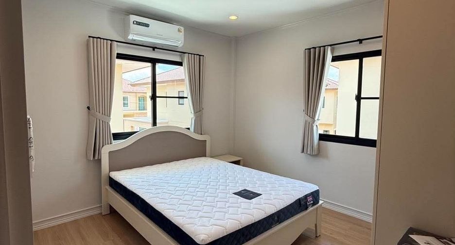 For rent 4 bedrooms house in Mae Rim, Chiang Mai