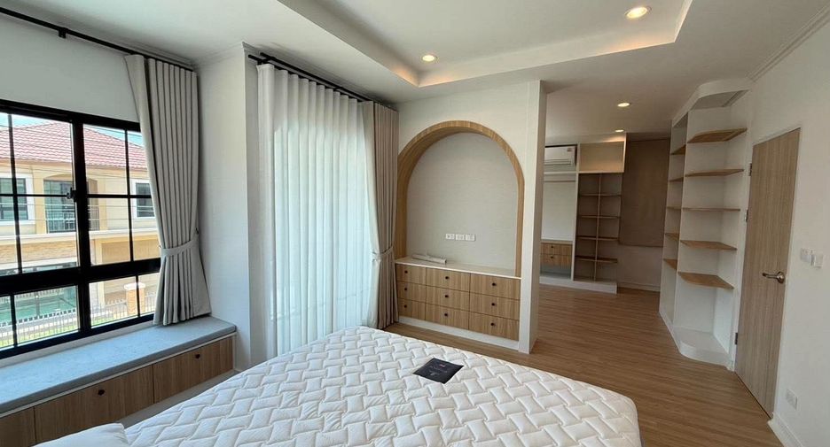 For rent 4 bedrooms house in Mae Rim, Chiang Mai