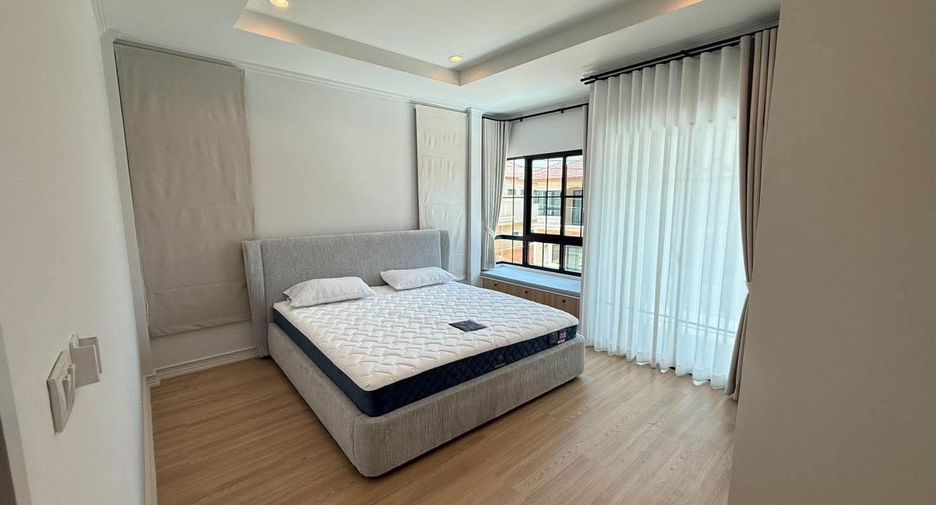 For rent 4 bedrooms house in Mae Rim, Chiang Mai