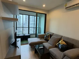 À vendre 1 chambre condo à Thon Buri, Bangkok