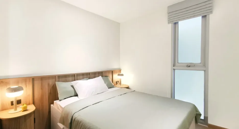 For sale 3 bedrooms condo in Khlong Toei, Bangkok
