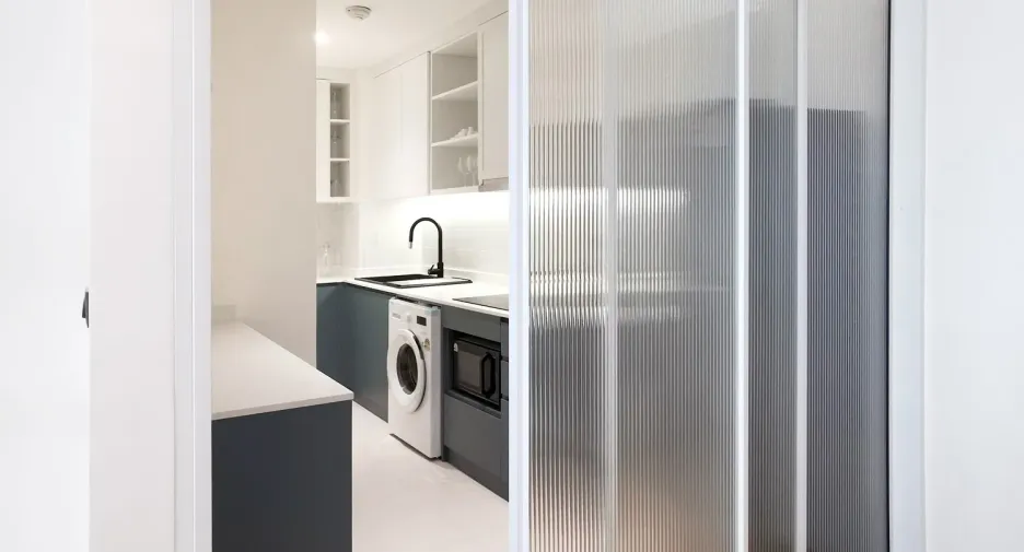 For sale 3 bedrooms condo in Khlong Toei, Bangkok