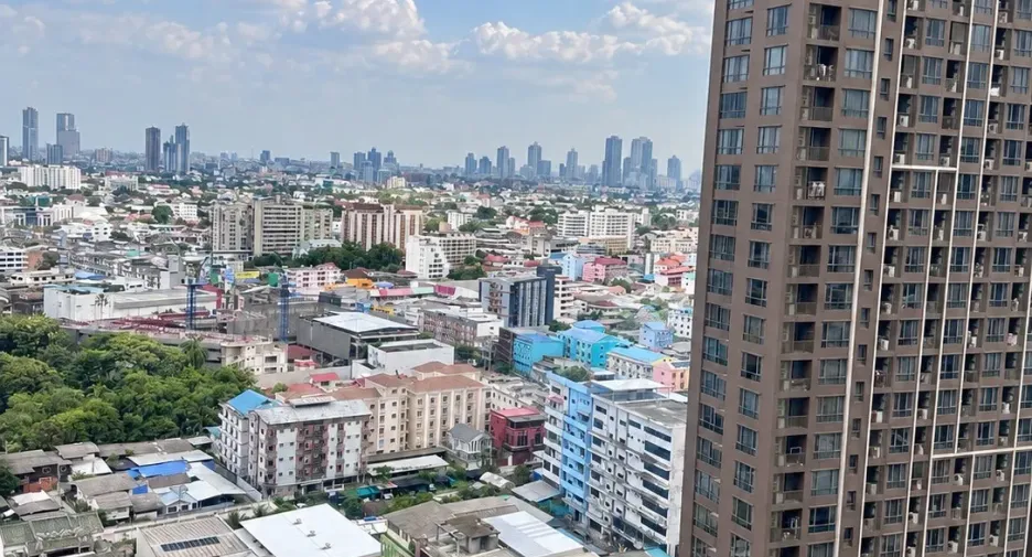Condo en alquiler de estudio en Khlong Toei, Bangkok