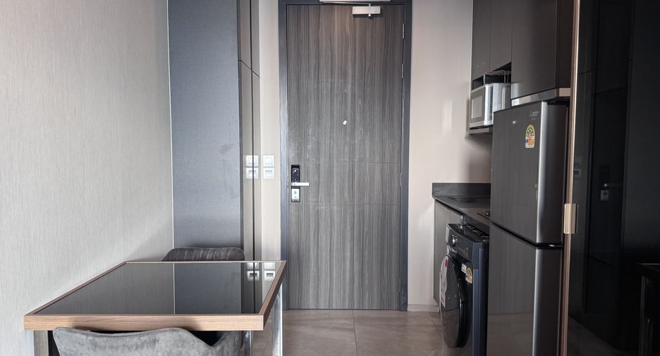 Condo en venta y en alquiler de estudio en Khlong Toei, Bangkok