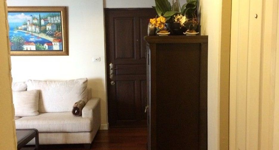For rent 2 ベッドルーム condo in Yan Nawa, Bangkok