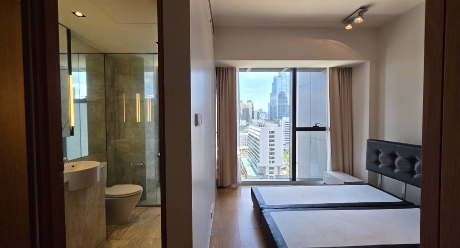For rent 4 ベッドルーム condo in Sathon, Bangkok