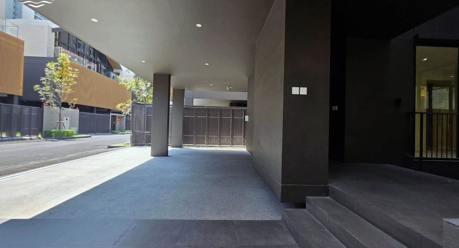 Casa en alquiler de 4 habitaciones en Rat Burana, Bangkok
