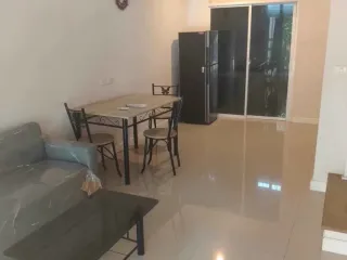For rent 3 bedrooms townhouse in Suan Luang, Bangkok