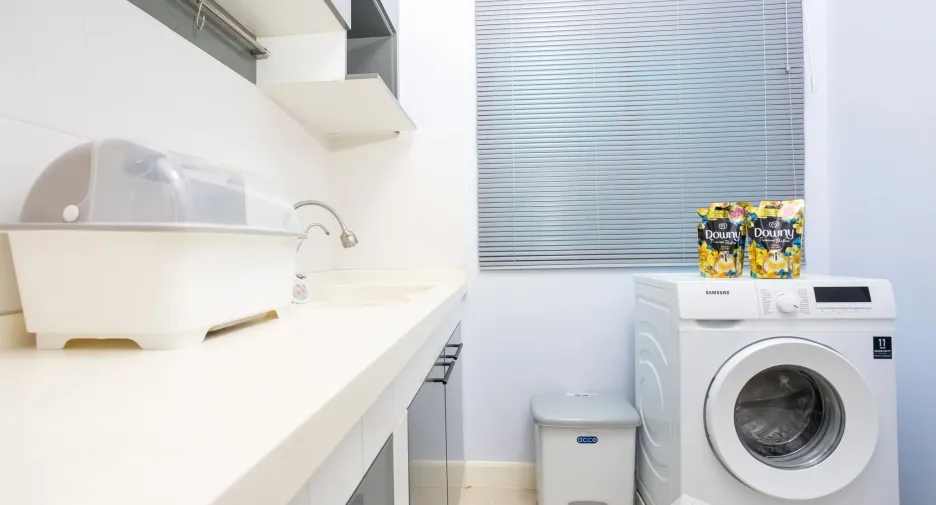 For rent 3 bedrooms townhouse in Lat Phrao, Bangkok
