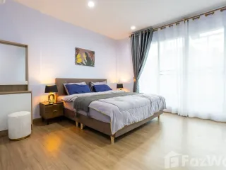 For rent 3 bedrooms townhouse in Lat Phrao, Bangkok