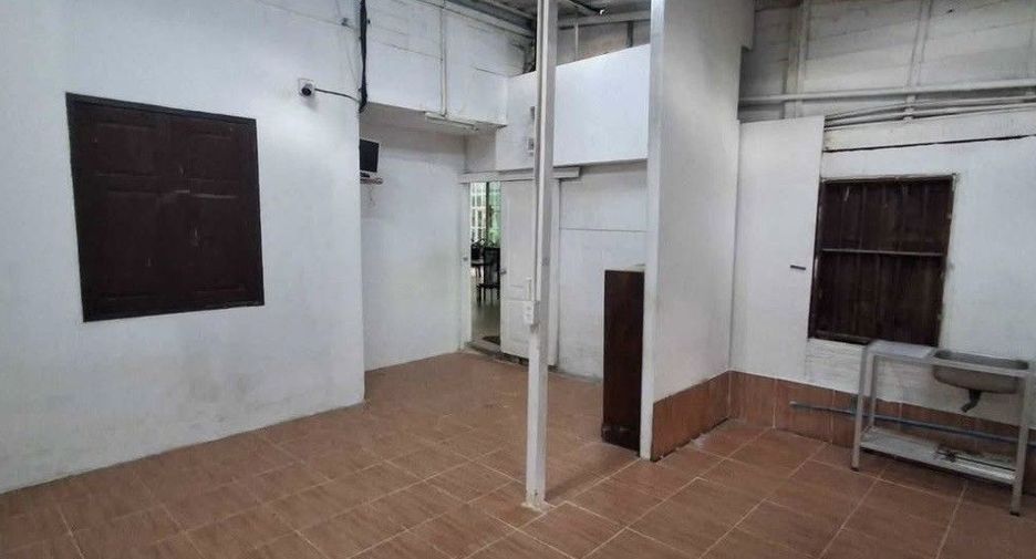 Gewerbefläche zur Miete in Saraphi, Chiang Mai