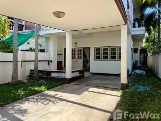 For rent 4 bedrooms house in Mueang Chiang Mai, Chiang Mai