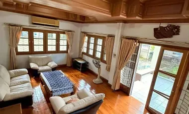 Haus zur Miete mit 4 Zimmer in Mueang Chiang Mai, Chiang Mai