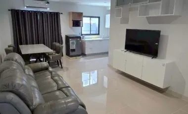 For rent 3 bedrooms townhouse in Bang Phli, Samut Prakan
