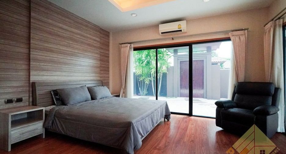 Haus zur Miete und zum Kauf mit 6 Zimmer in Bang Lamung, Chonburi