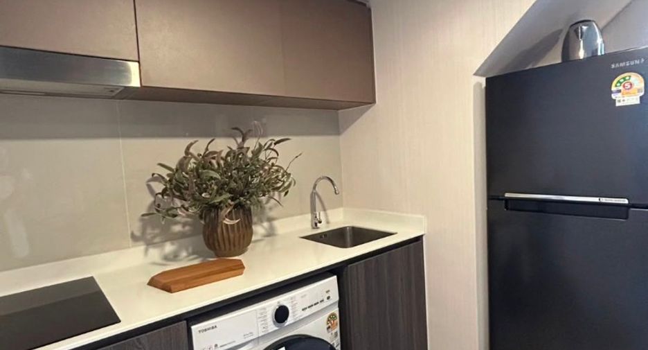 For rent 2 bedrooms condo in Chatuchak, Bangkok
