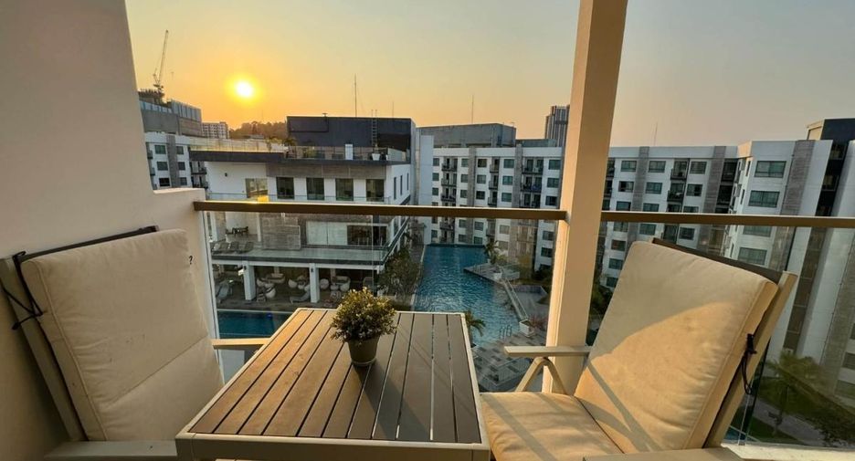 For rent 2 bedrooms condo in Bang Lamung, Chonburi