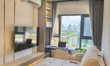 Wohnung zur Miete mit 1 Zimmer in Khlong Toei, Bangkok