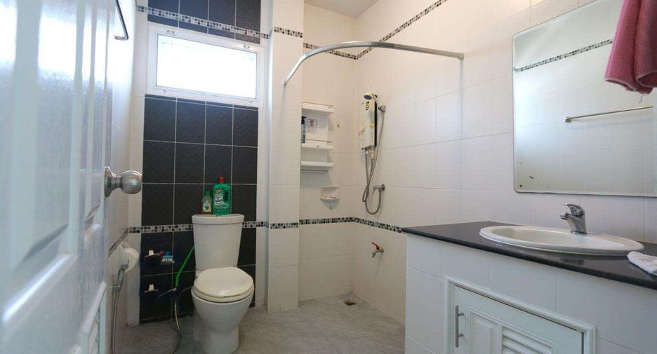 Casa en venta de 3 habitaciones en Doi Saket, Chiang Mai