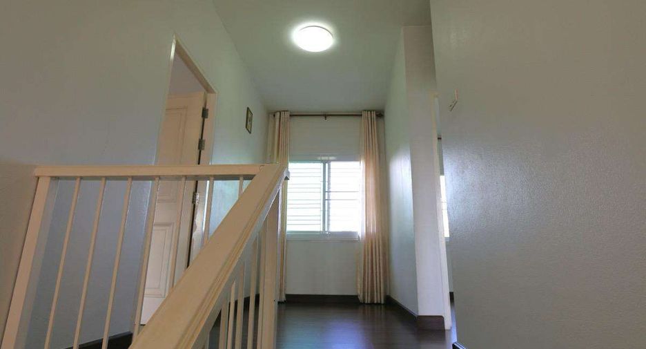 Casa en venta de 3 habitaciones en Doi Saket, Chiang Mai