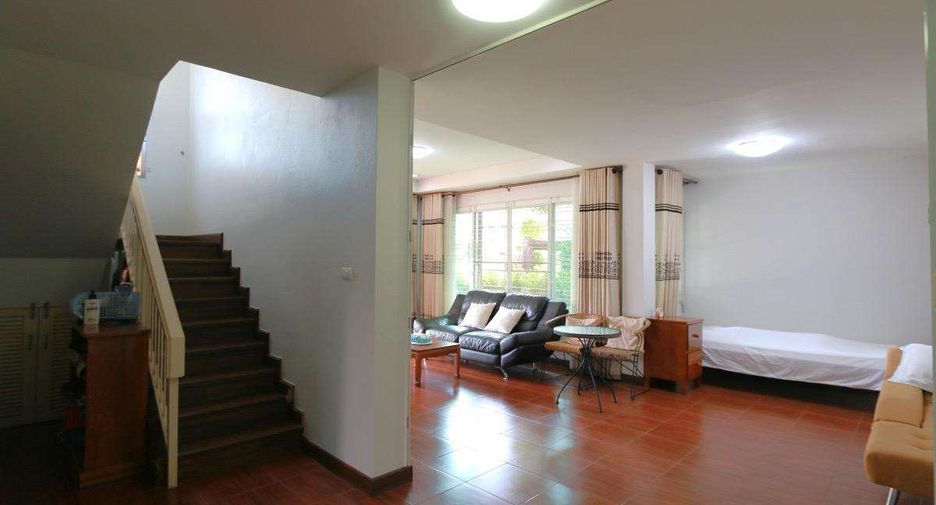 Casa en venta de 3 habitaciones en Doi Saket, Chiang Mai