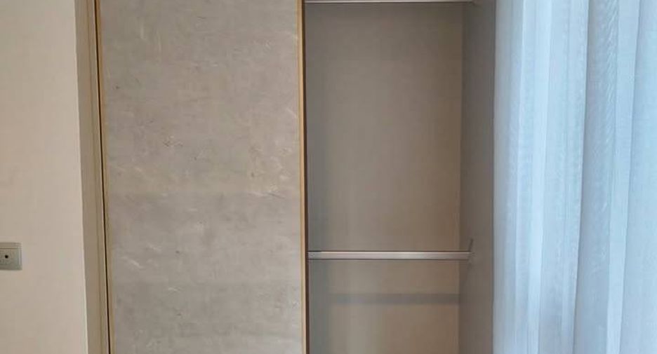 For sale 1 bed condo in Huai Khwang, Bangkok