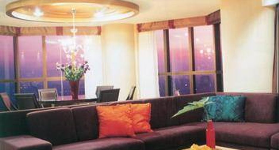 Wohnung zur Miete mit 2 Zimmer in Bang Rak, Bangkok