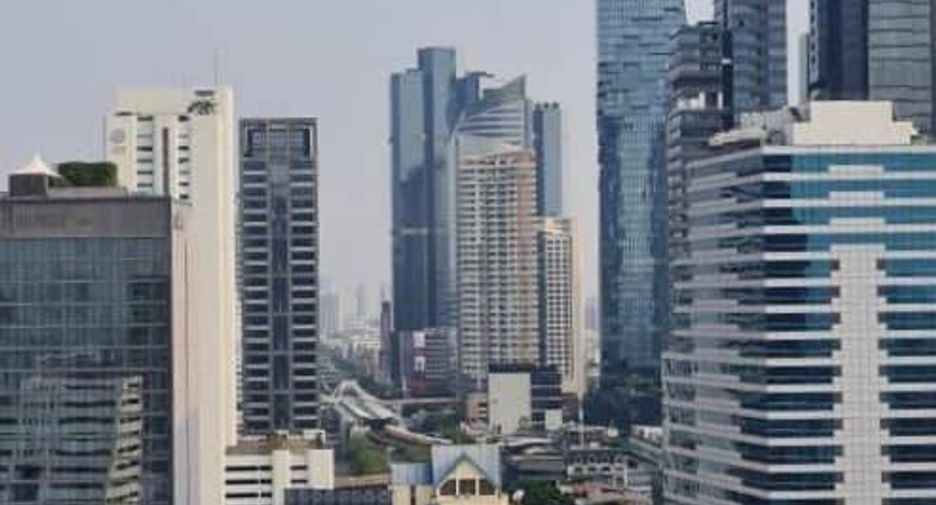 Wohnung zur Miete mit 1 Zimmer in Bang Rak, Bangkok