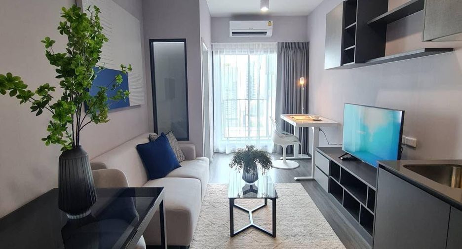 Wohnung zur Miete mit 1 Zimmer in Bang Rak, Bangkok