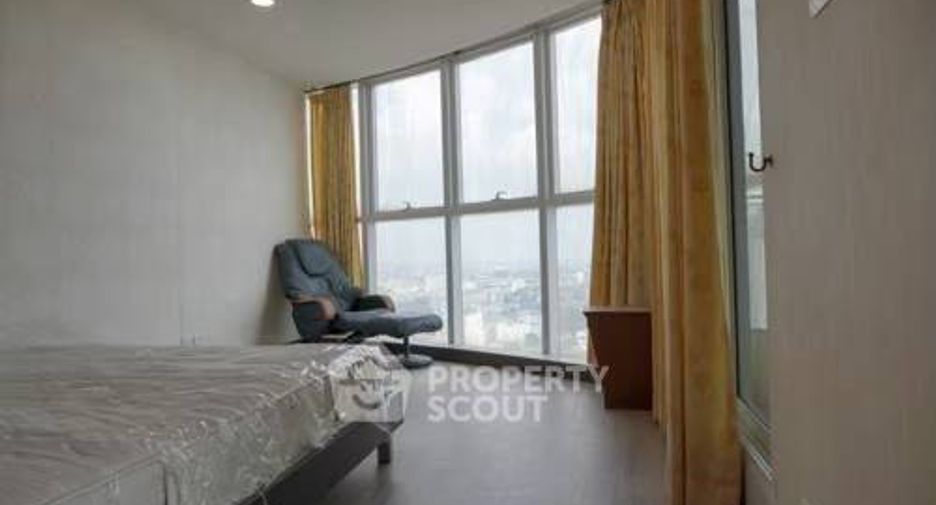 For rent 3 bedrooms condo in Bang Kapi, Bangkok