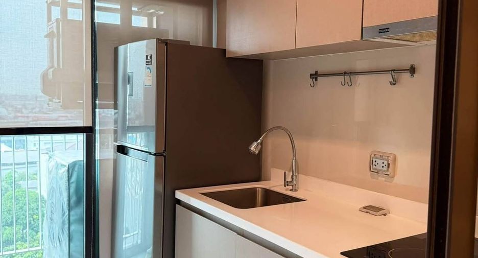 For rent 1 bed condo in Phra Khanong, Bangkok