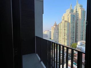 For rent 2 bedrooms condo in Pathum Wan, Bangkok