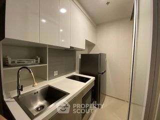 For rent 2 bedrooms condo in Bangkok Noi, Bangkok
