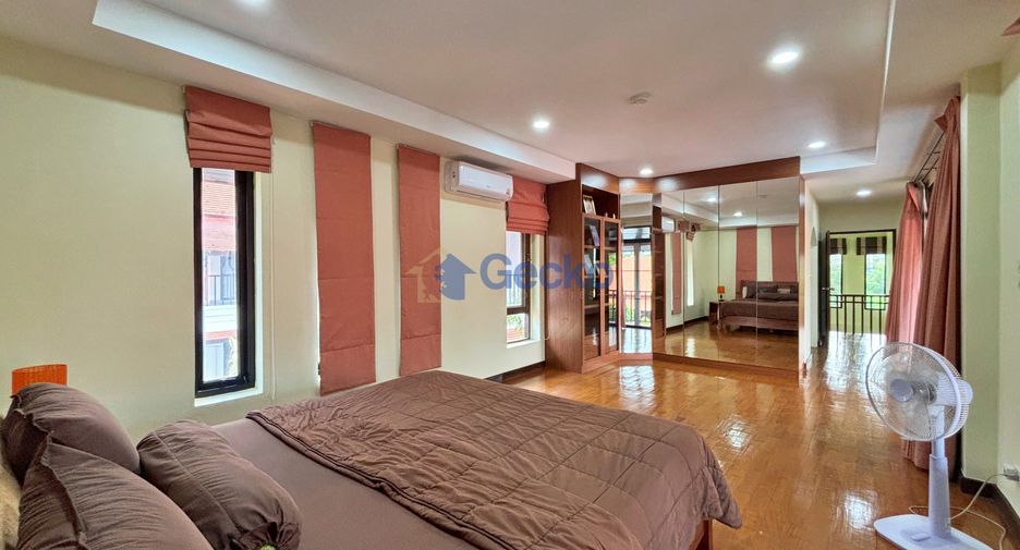 Haus zum Kauf mit 3 Zimmer in Bang Lamung, Chonburi