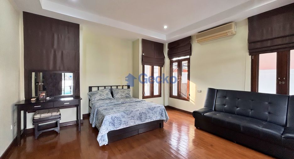 Haus zum Kauf mit 3 Zimmer in Bang Lamung, Chonburi