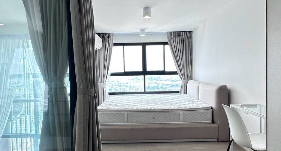 For rent 2 bedrooms condo in Bang Phlat, Bangkok