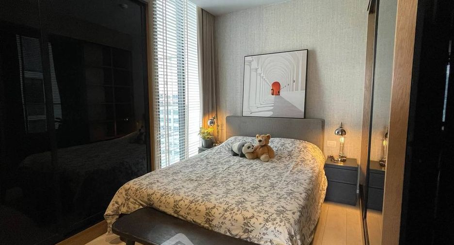 For rent 2 bedrooms condo in Pathum Wan, Bangkok
