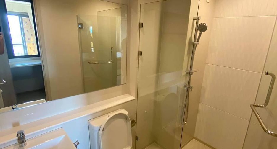 For rent 1 bed condo in Pathum Wan, Bangkok