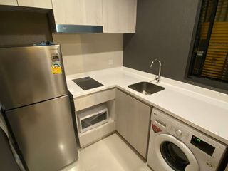 For rent 1 bed condo in Pathum Wan, Bangkok