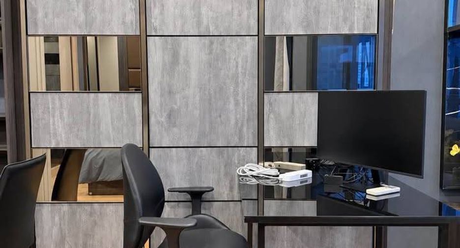 For rent 1 bed condo in Pathum Wan, Bangkok