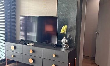 For rent 2 bedrooms condo in Phra Khanong, Bangkok