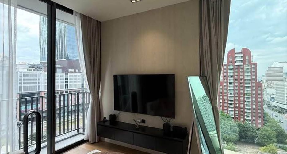 For rent 1 bed condo in Pathum Wan, Bangkok