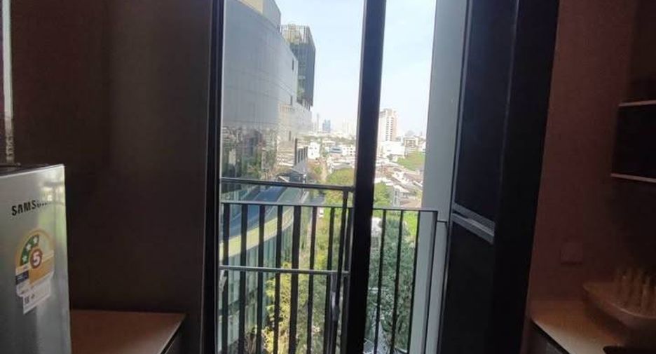 Wohnung zur Miete mit 1 Zimmer in Bang Na, Bangkok
