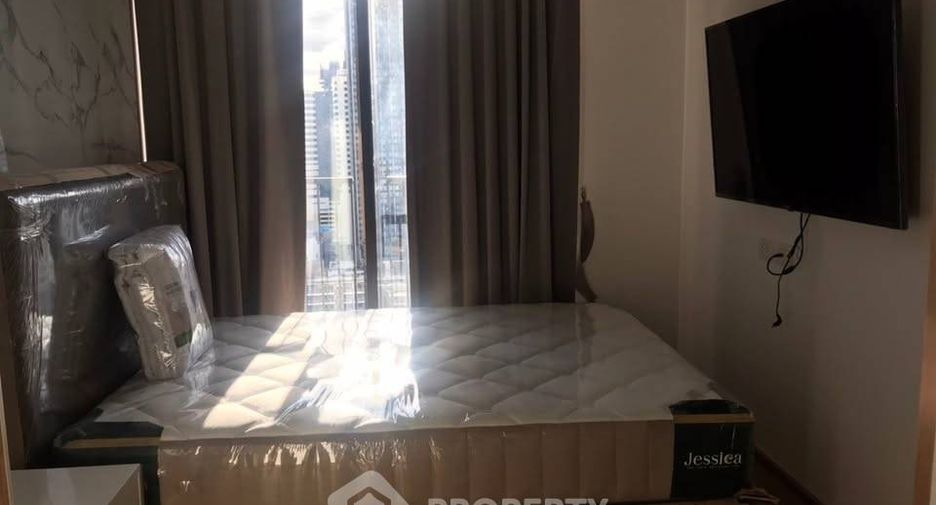 For rent 2 bedrooms condo in Watthana, Bangkok