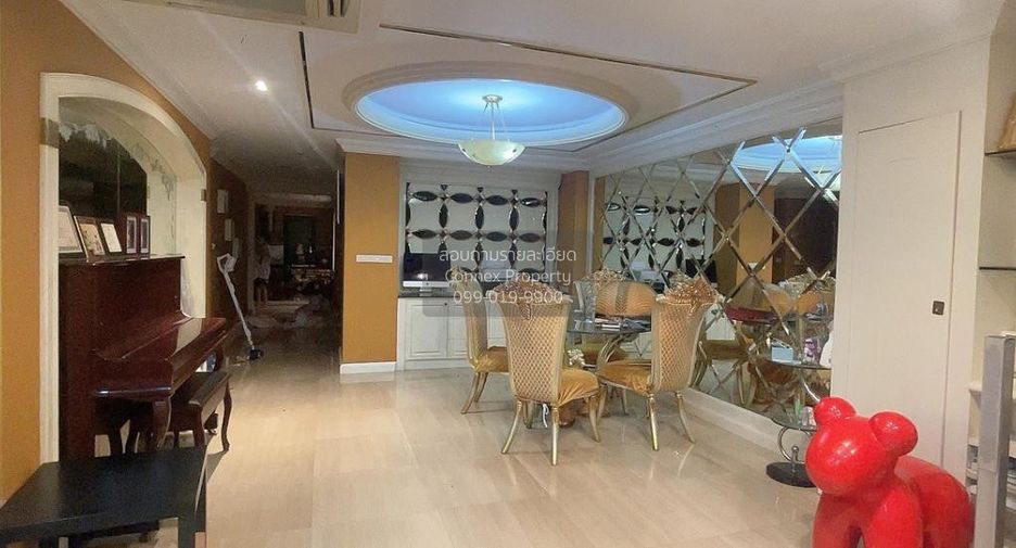 Condo en alquiler de 2 habitaciones en Khlong Toei, Bangkok