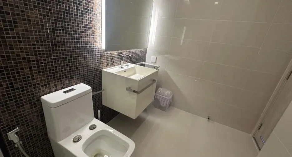 Wohnung zum Kauf mit 2 Zimmer in Bang Sue, Bangkok