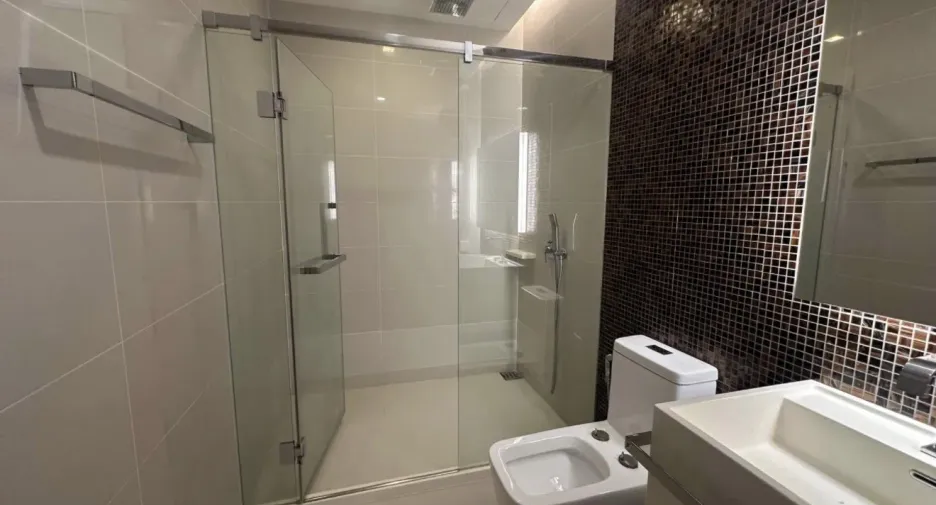 Wohnung zum Kauf mit 2 Zimmer in Bang Sue, Bangkok