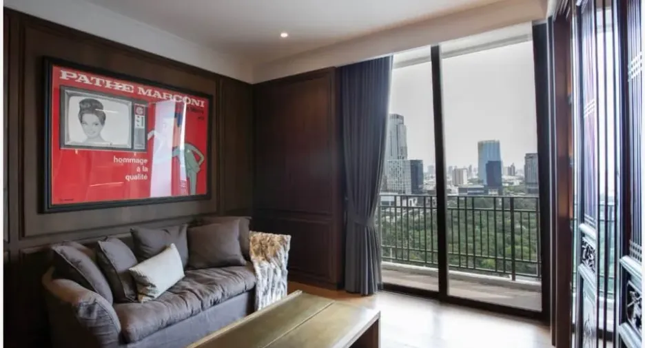 For sale 3 bedrooms condo in Pathum Wan, Bangkok