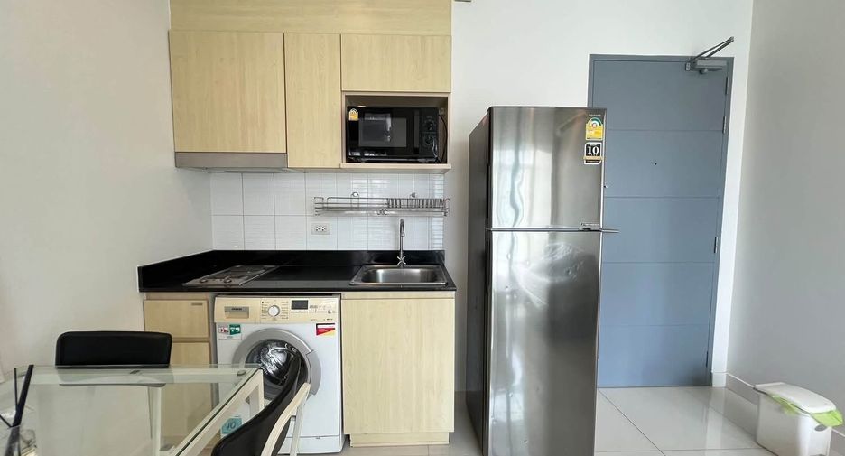 For rent 1 bed condo in Phra Khanong, Bangkok