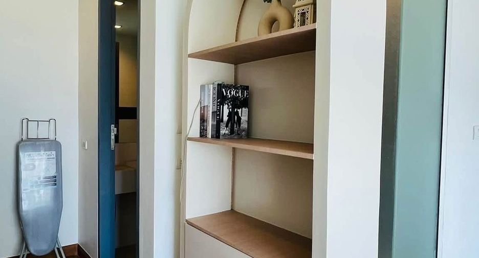 For rent 1 bed condo in Phra Khanong, Bangkok